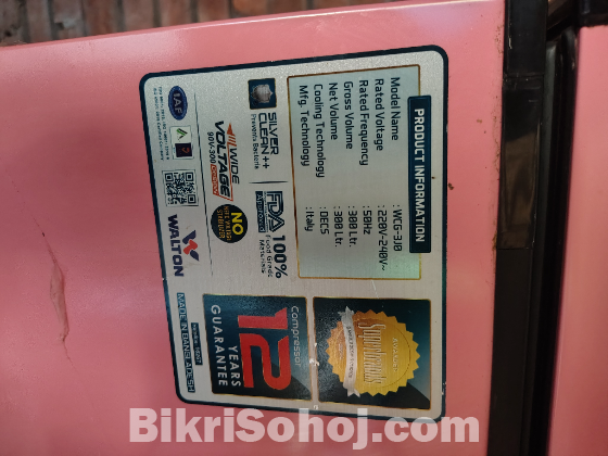 Walton 300 litter deep freeze